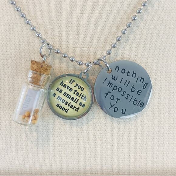 Charm necklace with bottle cork faith seeds saying - Picture 4 of 7